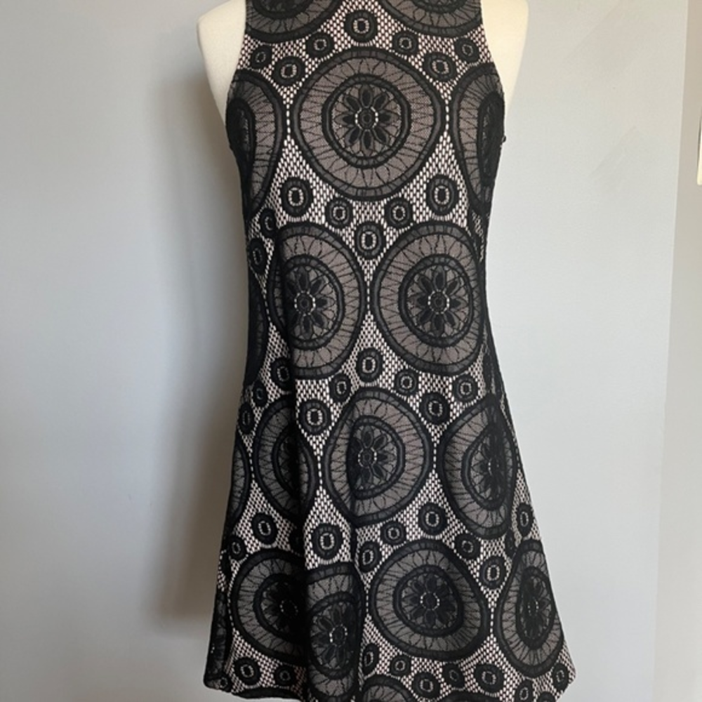 American Rag Disco Diva Style Hollywood 1970 Lace Mini Sleeveless Cocktail Dress